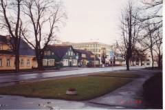 Rapla Tarbijate Ühistu kauplusehooned Tallinna maanteel, november 2000