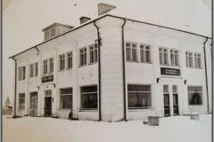 Rapla Tarbijate Kooperatiivi hoone Hariduse tänaval. 1957
