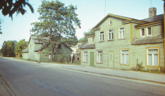 Rapla 1980nd, Esiplaanil maja Tallinna mnt. 23, vasakpoolse maja asemel nüüd keskväljak